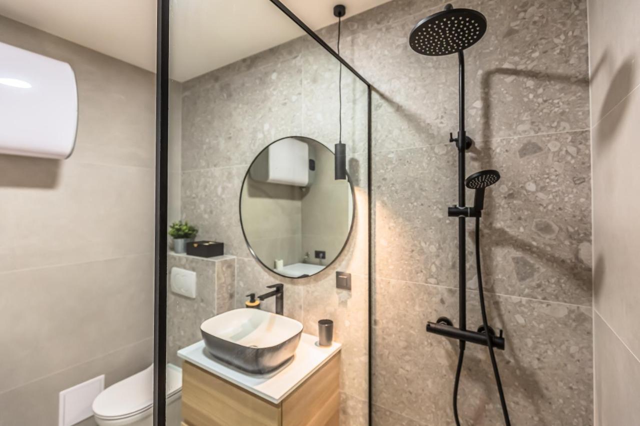 Vogue Apartments Omis Exterior photo
